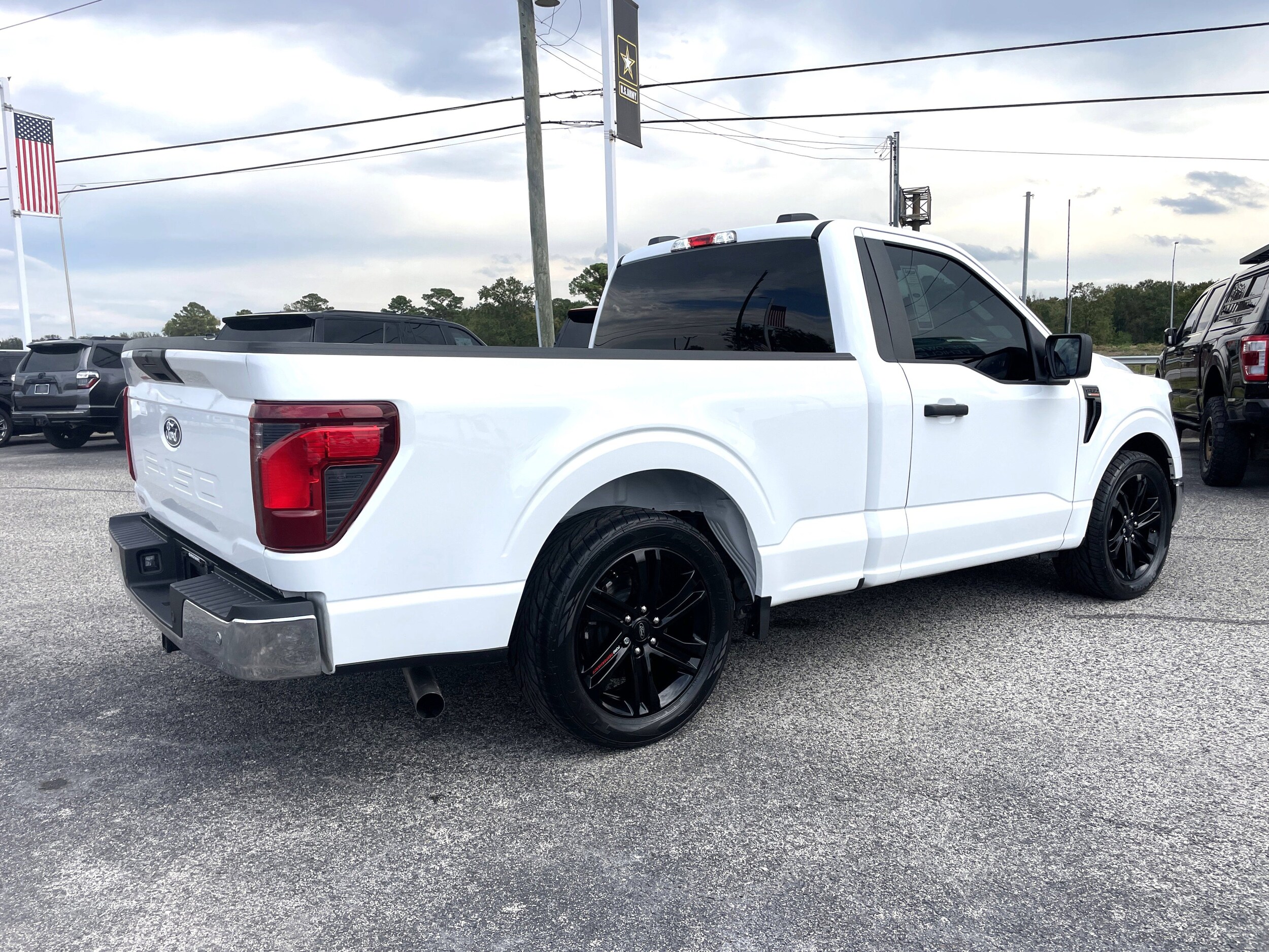 2024 Ford F-150 XL photo 3