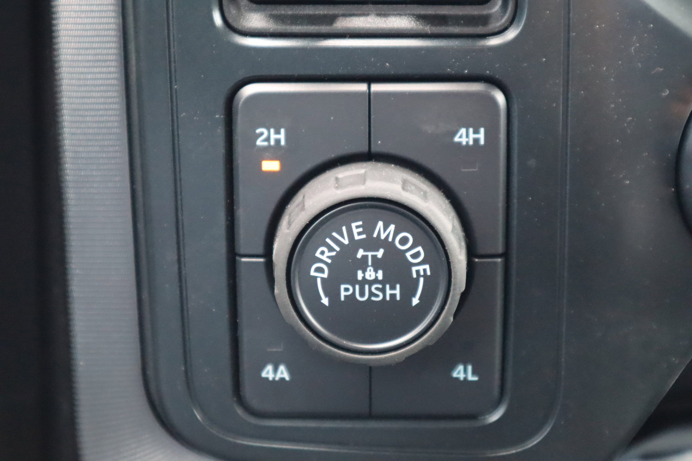 2025 Ford F-150 Platinum - Photo 24