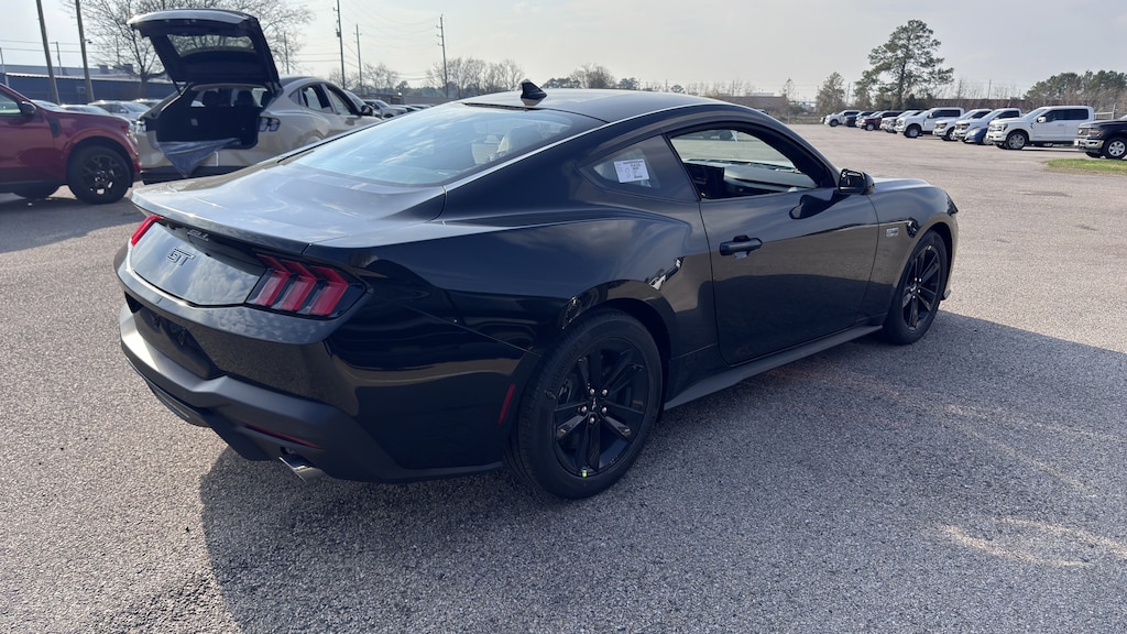 New 2026 Ford Mustang GT Fastback Coupe
