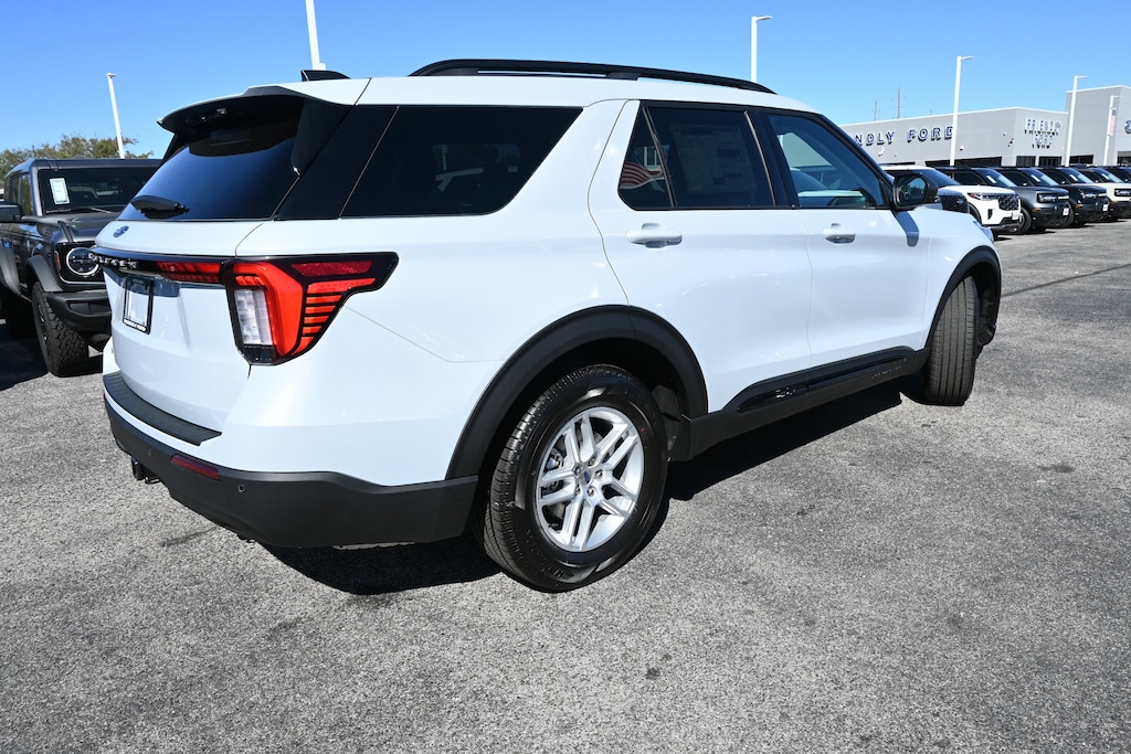 New 2026 Ford Explorer Active SUV