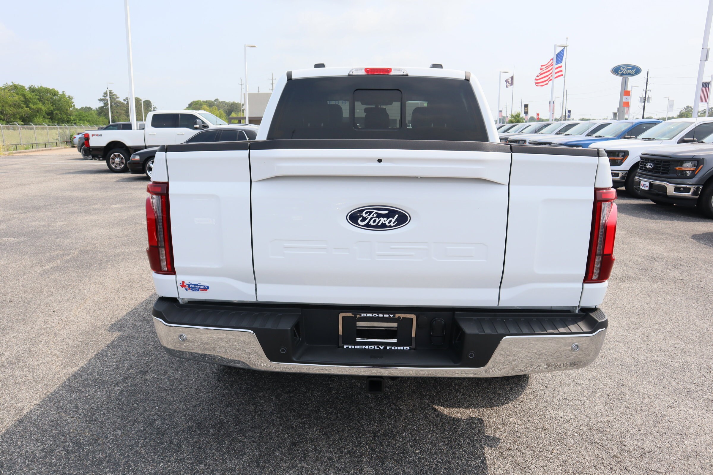 2025 Ford F-150 Lariat photo 3