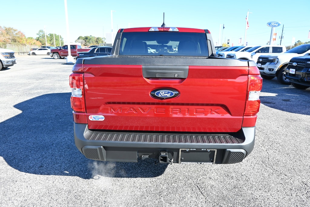 New 2026 Ford Maverick XLT Truck SuperCrew