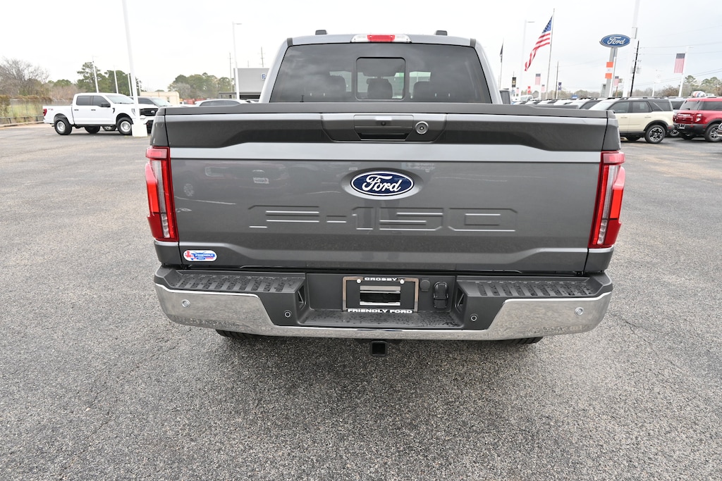 New 2025 Ford F-150 Lariat Truck SuperCrew Cab