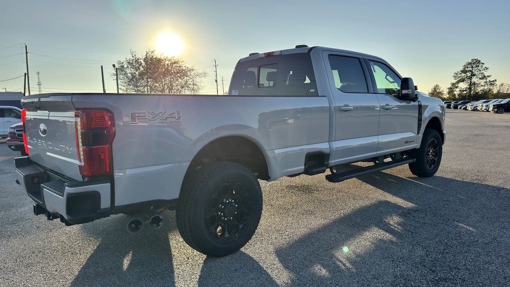 New 2026 Ford F-350 F-350 Lariat Truck Crew Cab