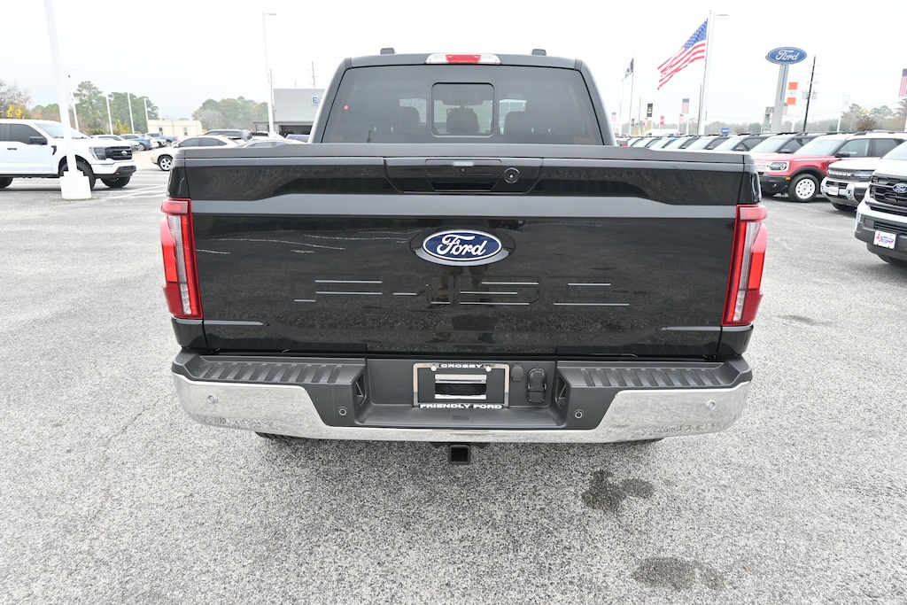 New 2025 Ford F-150 Lariat Truck SuperCrew Cab