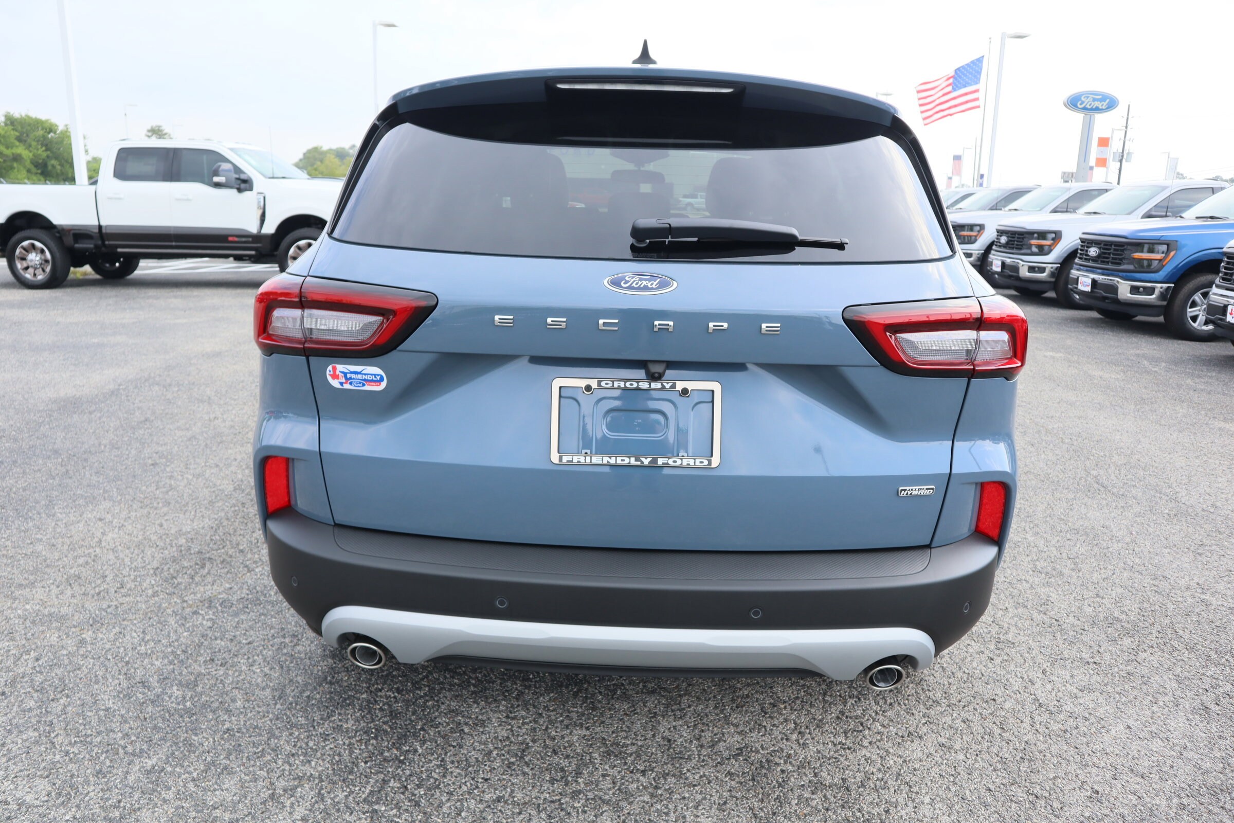 2025 Ford Escape photo 3