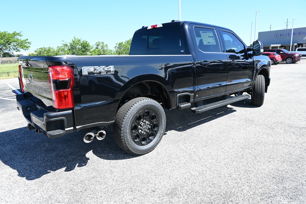New 2026 Ford F-250 Lariat Truck Crew Cab
