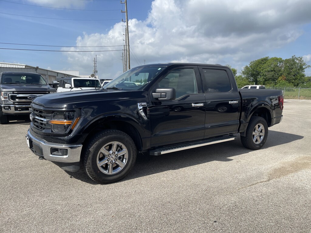 Used 2025 Ford F-150 XLT Truck SuperCrew Cab