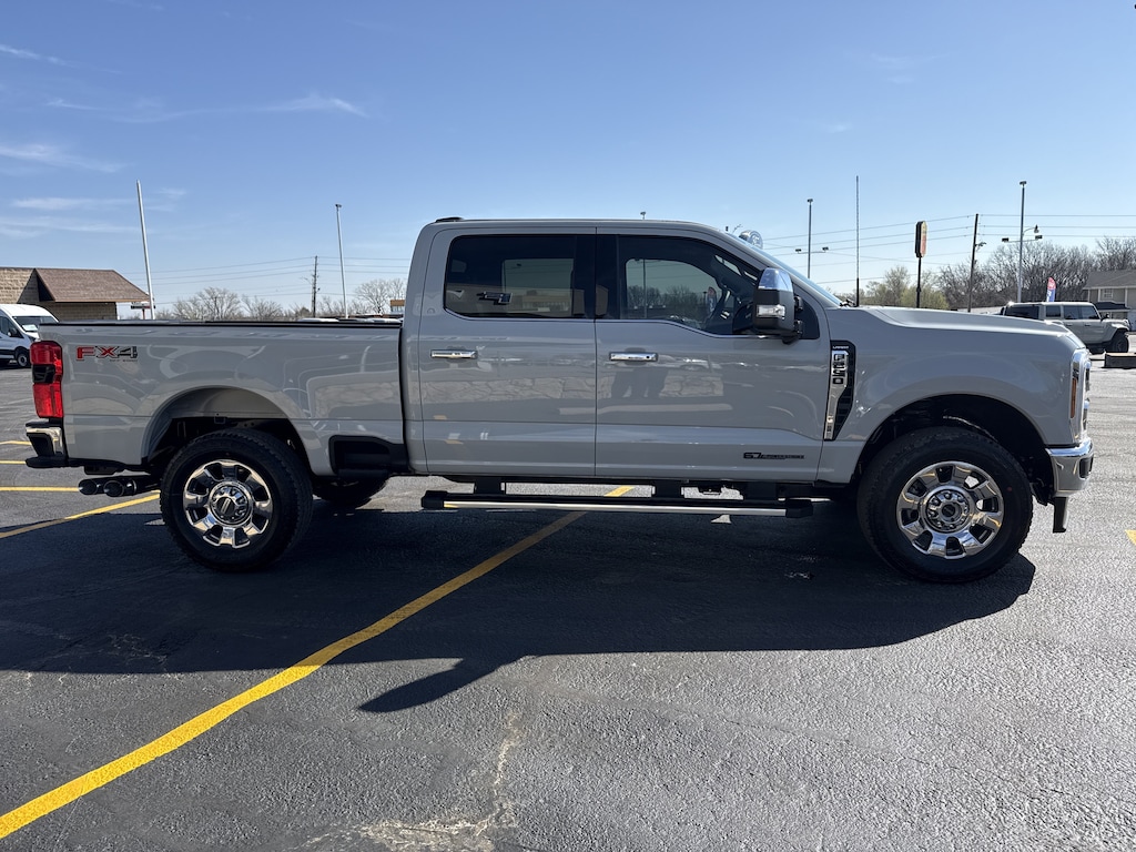 New 2026 Ford Super Duty F-250 SRW LARIAT
