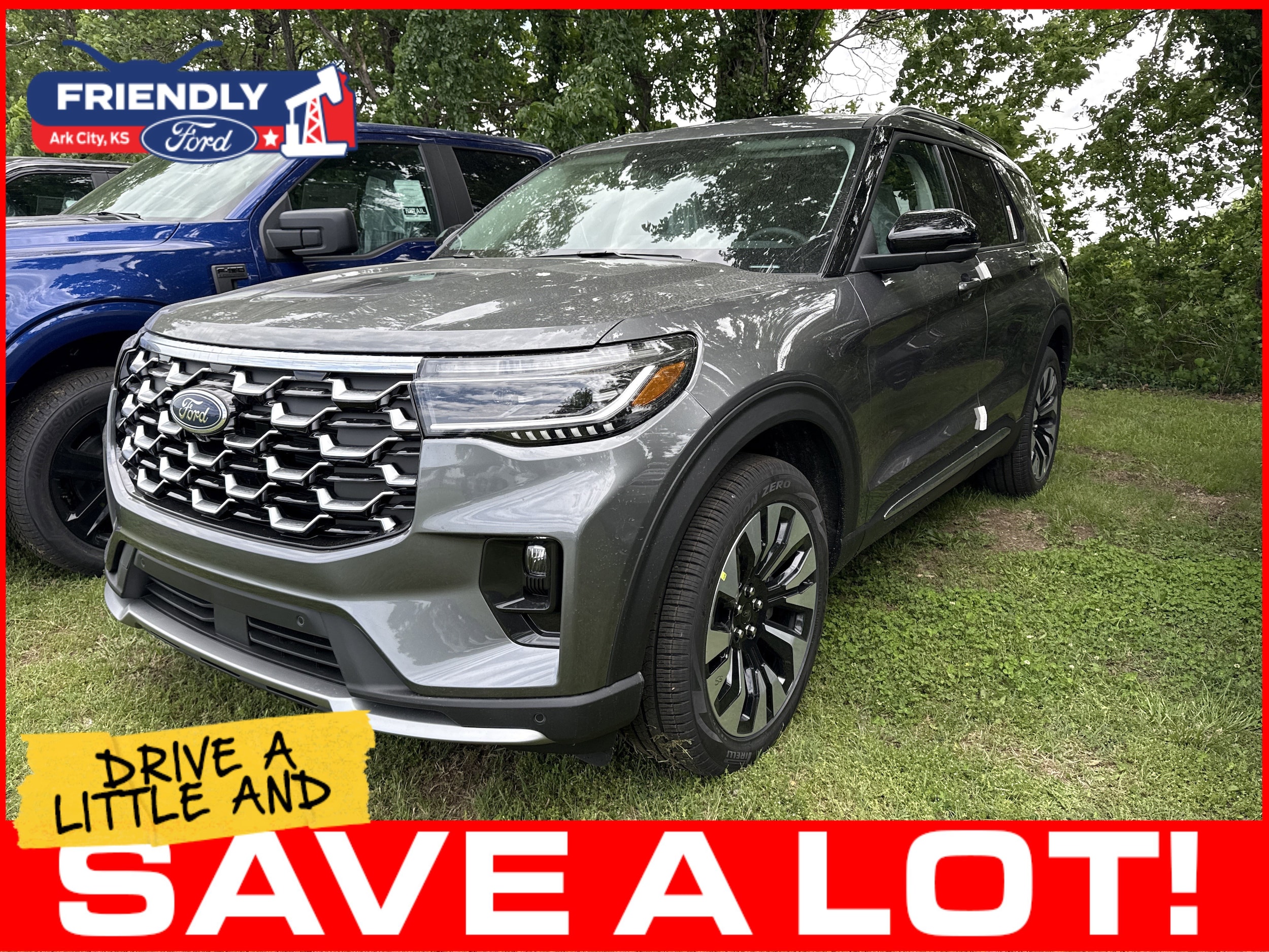 2026 Ford Explorer Platinum 4WD's photo
