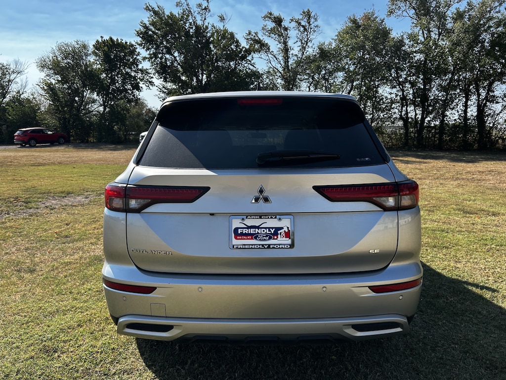 Used 2024 Mitsubishi Outlander SE SE S-AWC