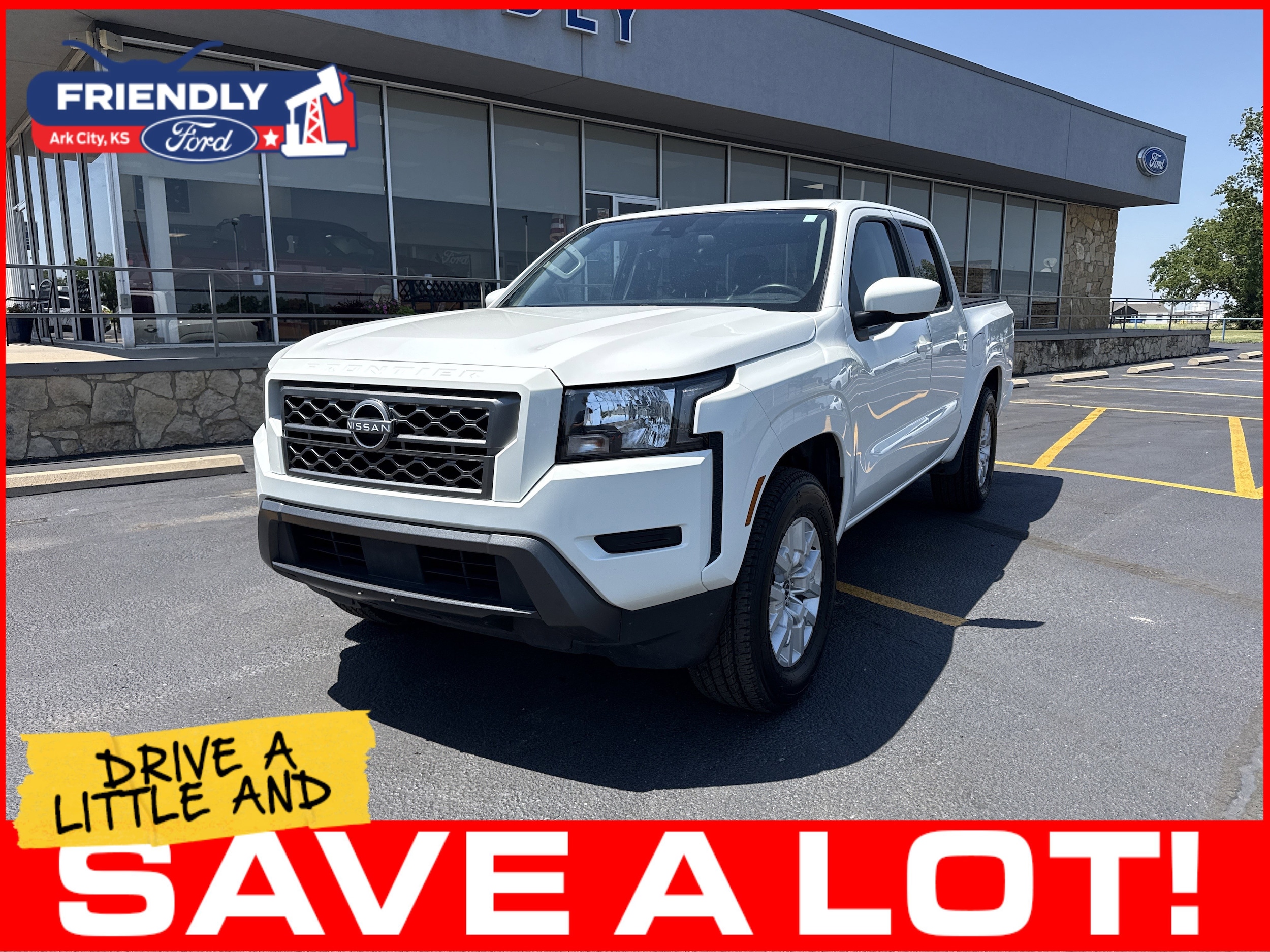 2023 Nissan Frontier SV Crew Cab 4X2 SWB's photo