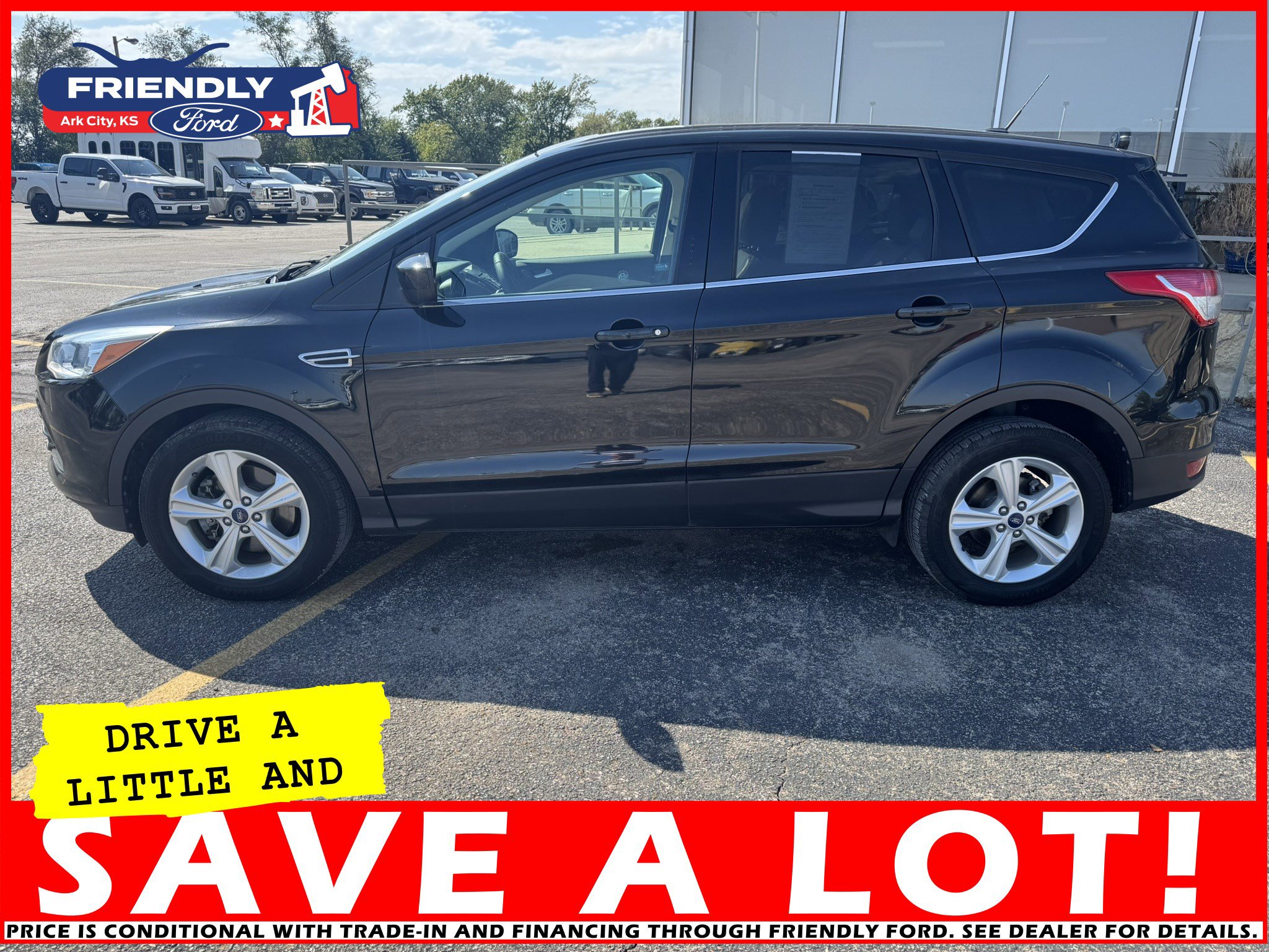 Used 2015 Ford Escape SE with VIN 1FMCU0G9XFUA32098 for sale in Arkansas City, KS