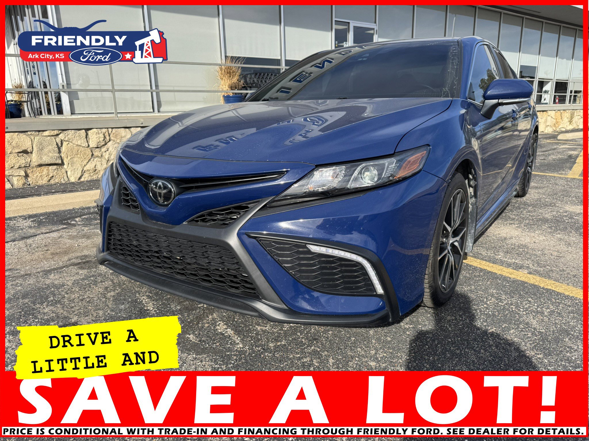 2024 Toyota Camry SE's photo