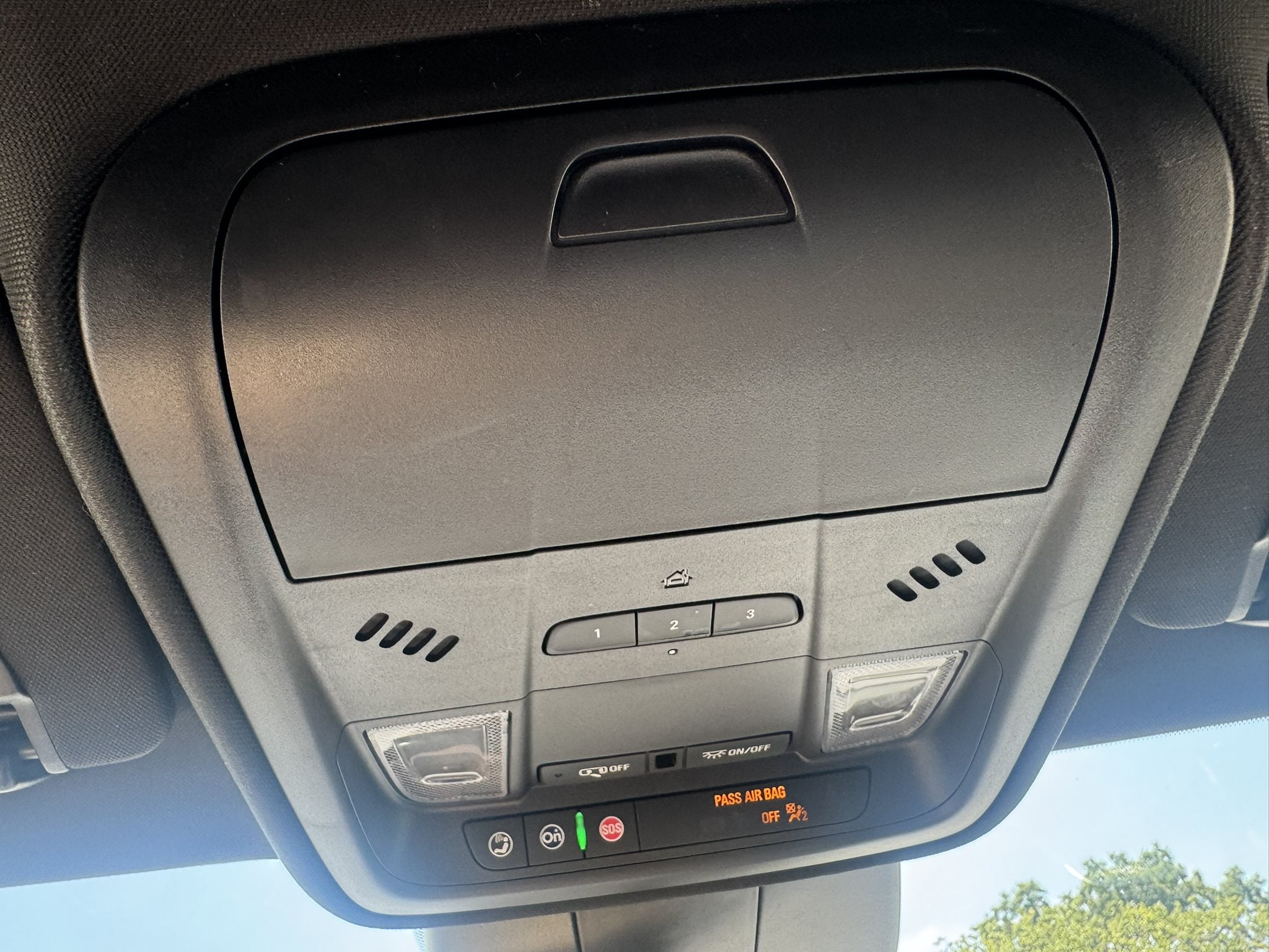 2024 Cadillac XT4 Premium Luxury - Photo 28