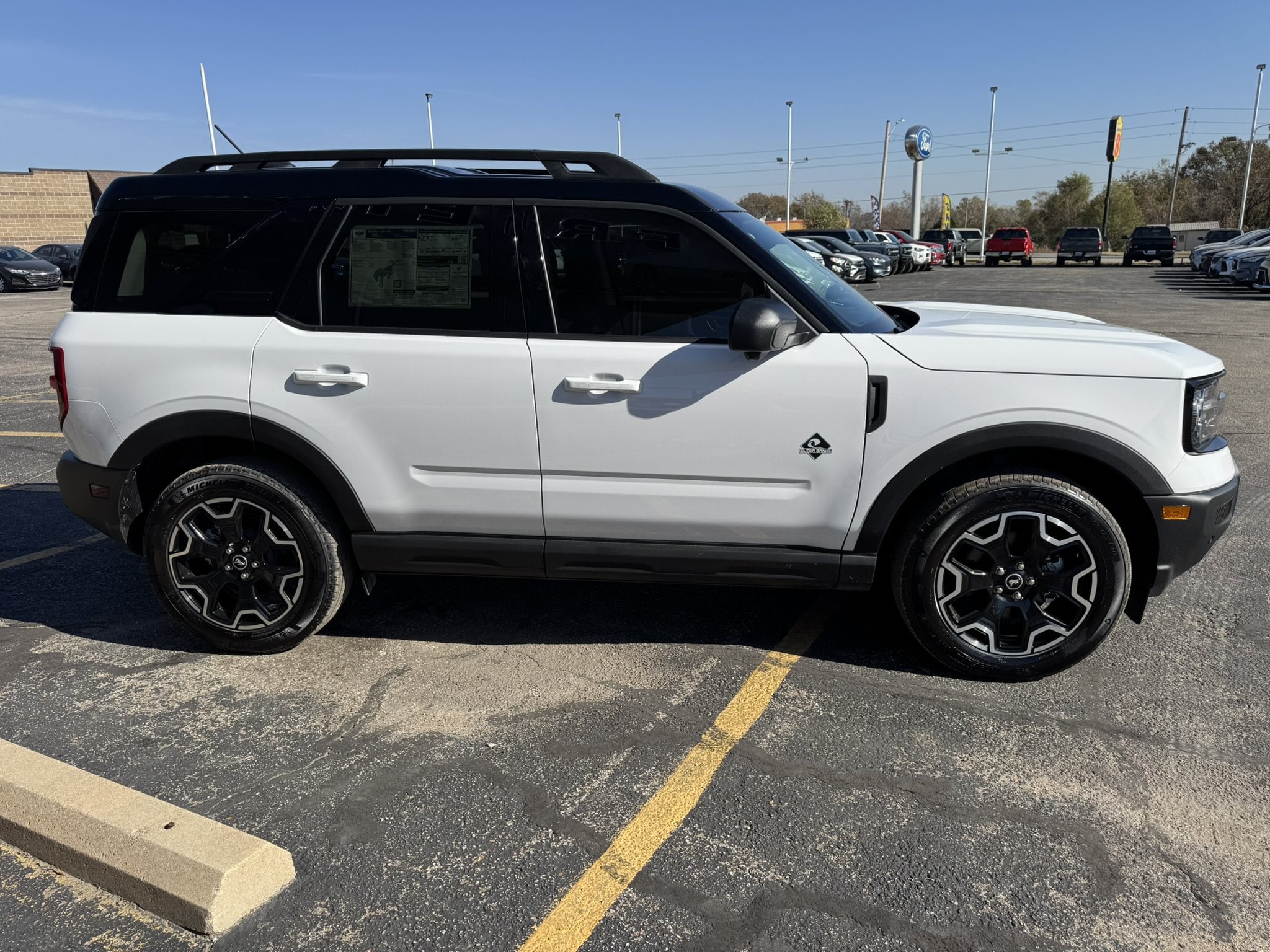 2025 Ford Bronco Sport Outer Banks - Photo 11