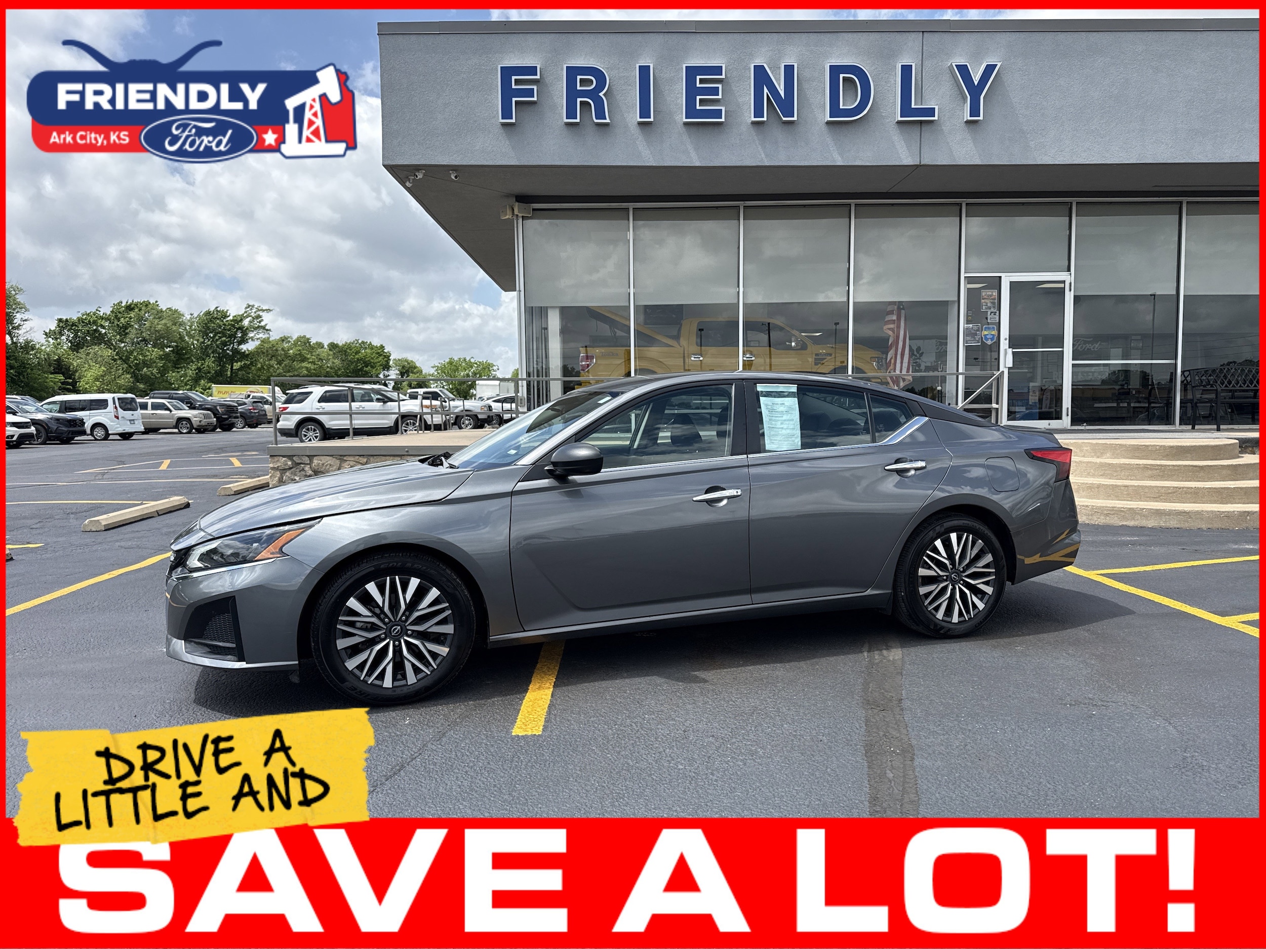 Used 2024 Nissan Altima SV with VIN 1N4BL4DV2RN331830 for sale in Arkansas City, KS
