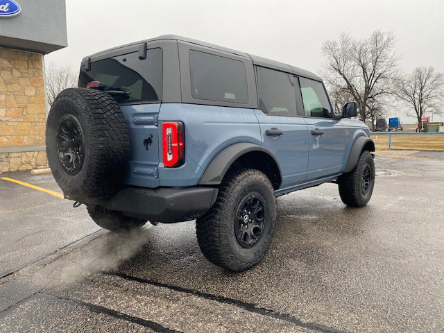 2023 Ford Bronco Wildtrak photo 3