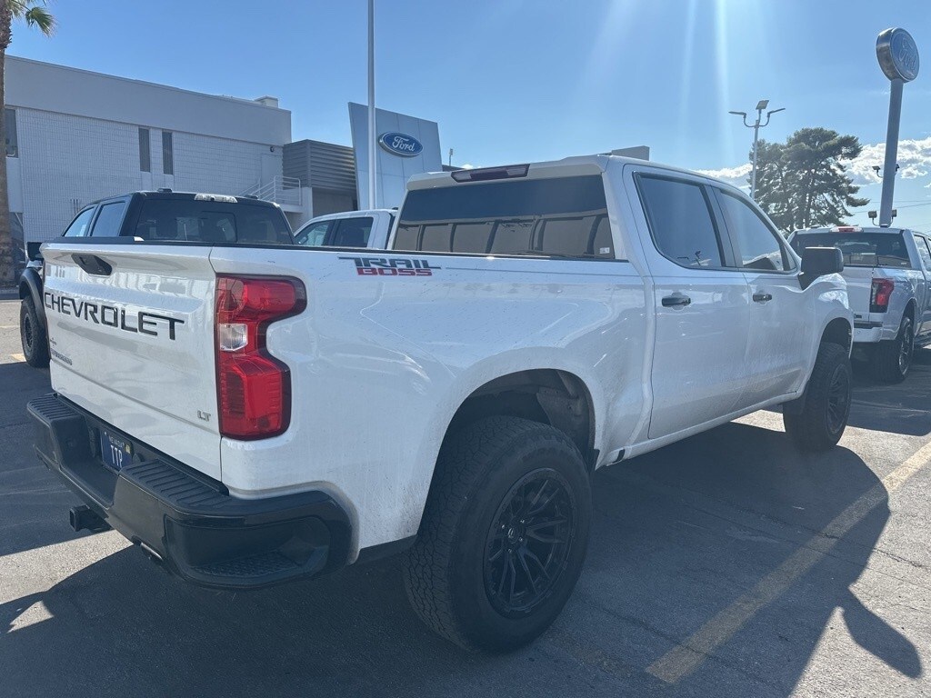 2021 Chevrolet Silverado 1500 LT Trail Boss photo 3