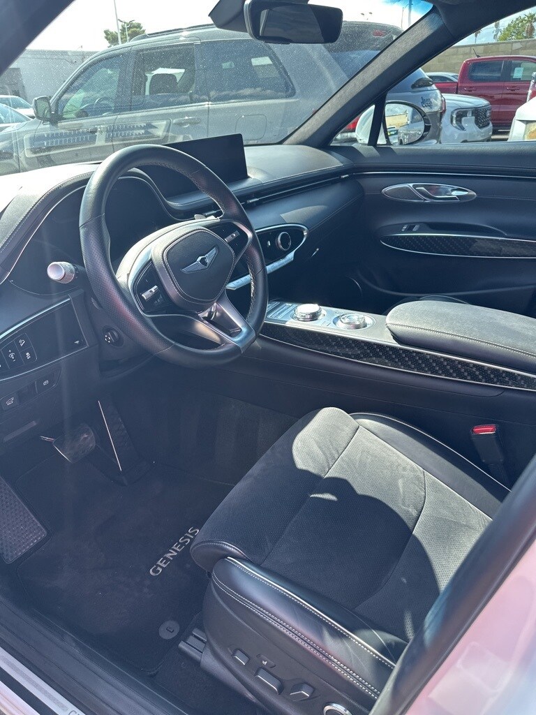 2022 Genesis GV70 3.5T Sport photo 4