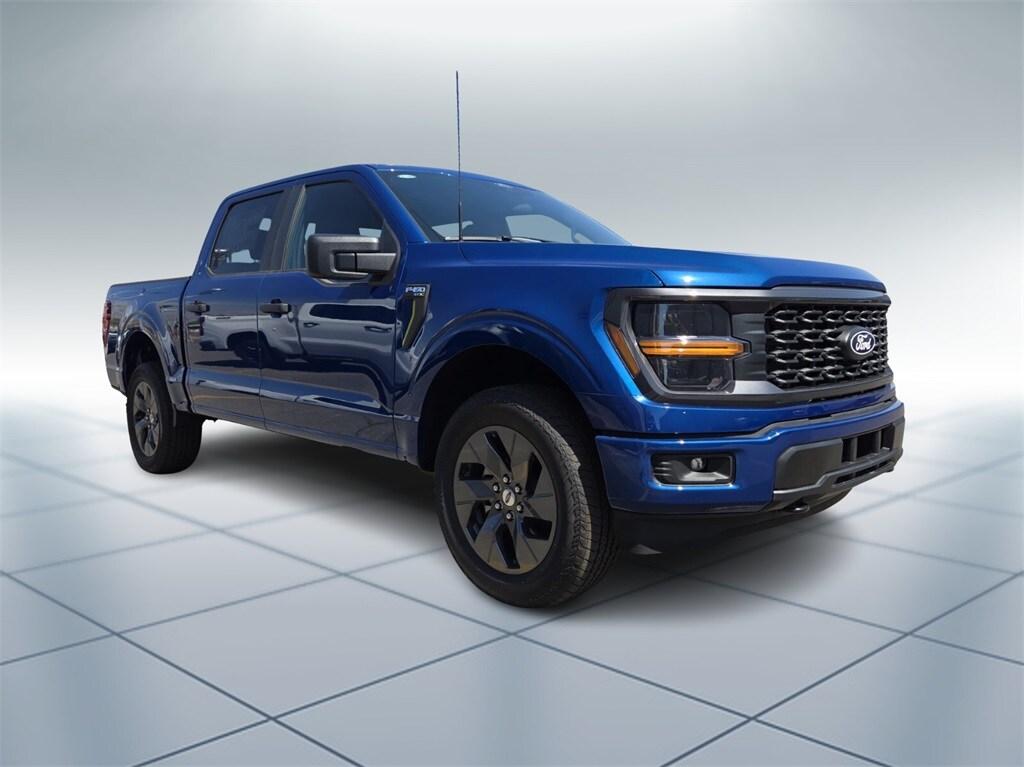 2025 Ford F-150 STX photo 2