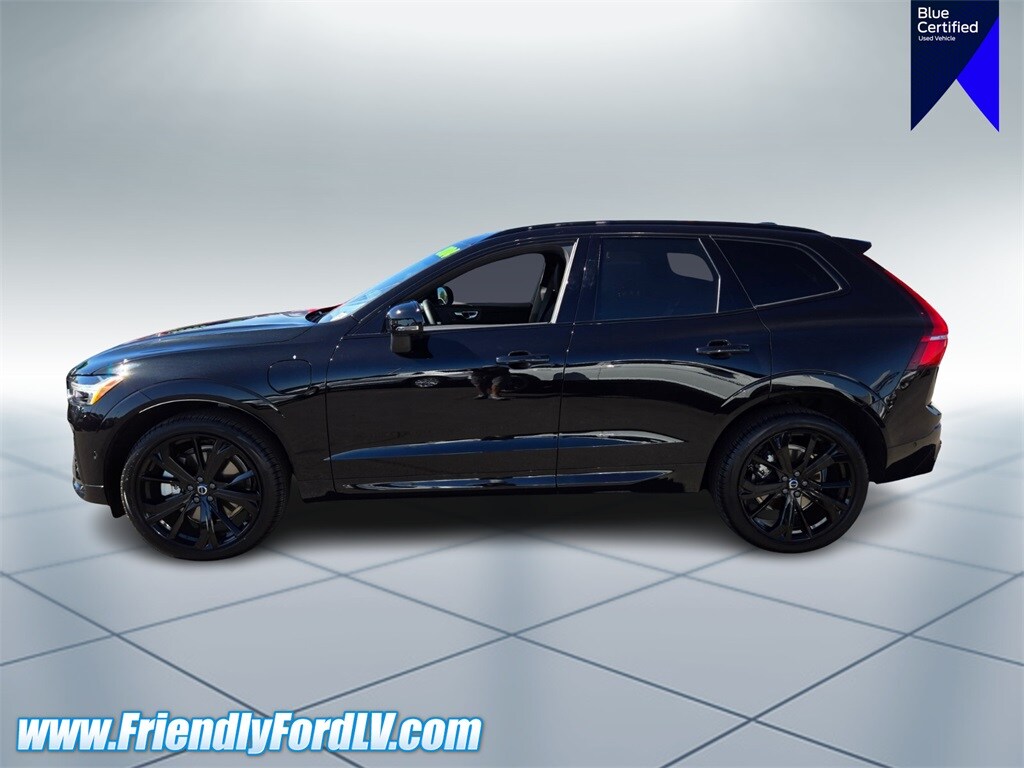 2024 Volvo XC60 Recharge Hybrid Ultimate photo 3