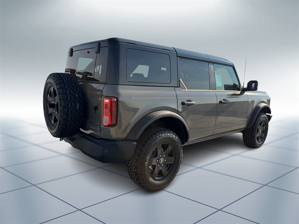 2025 Ford Bronco Big Bend photo 3