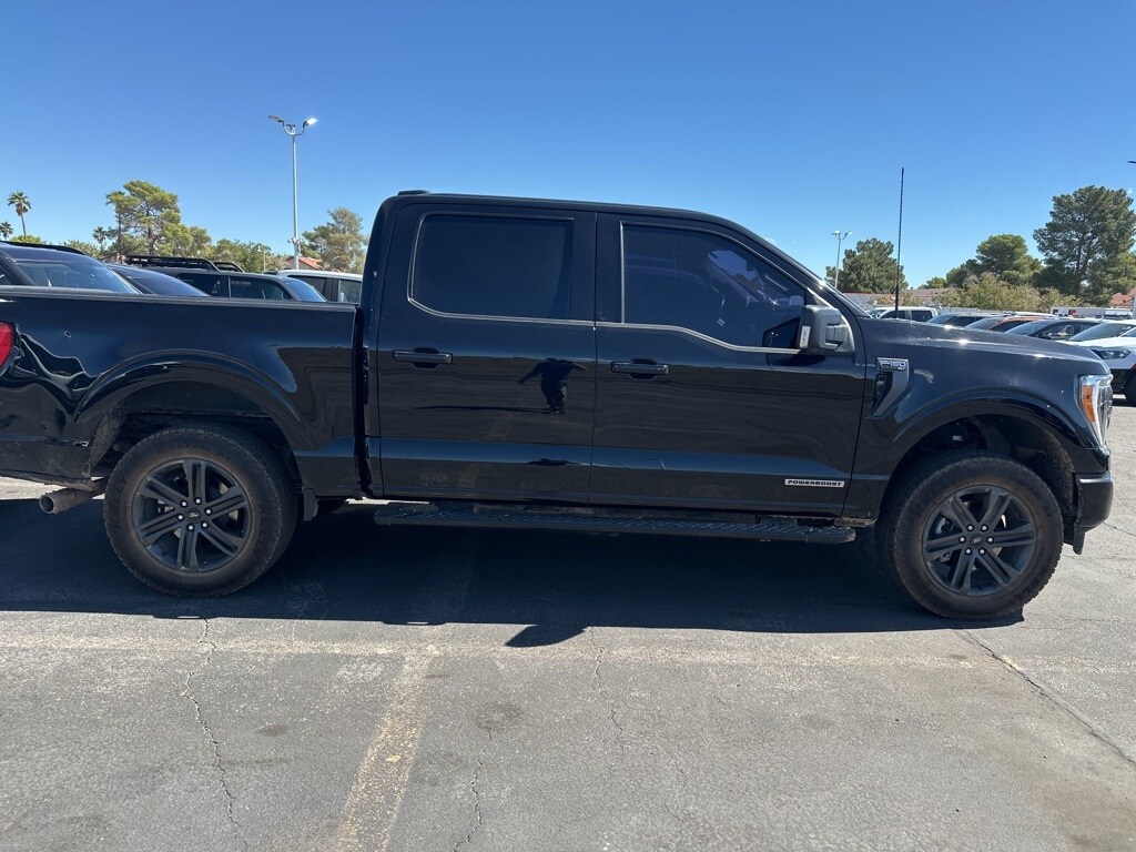 2021 Ford F-150 XLT photo 3