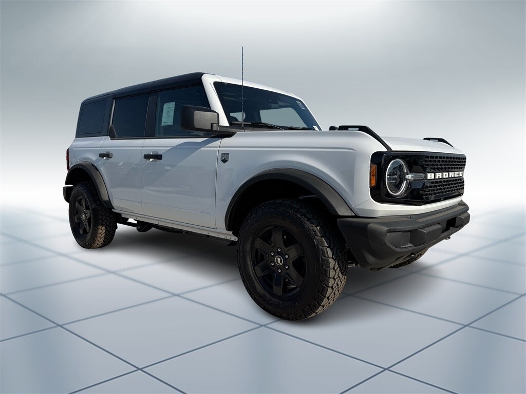 2025 Ford Bronco Big Bend photo 2