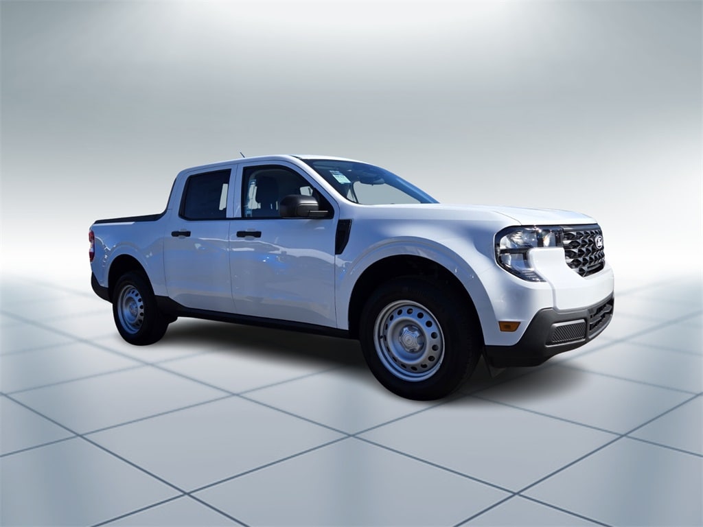 New 2025 Ford Maverick XL Truck