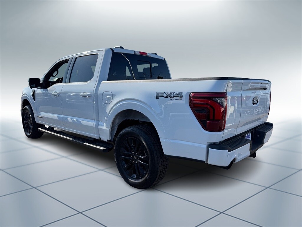 2025 Ford F-150 Lariat photo 4