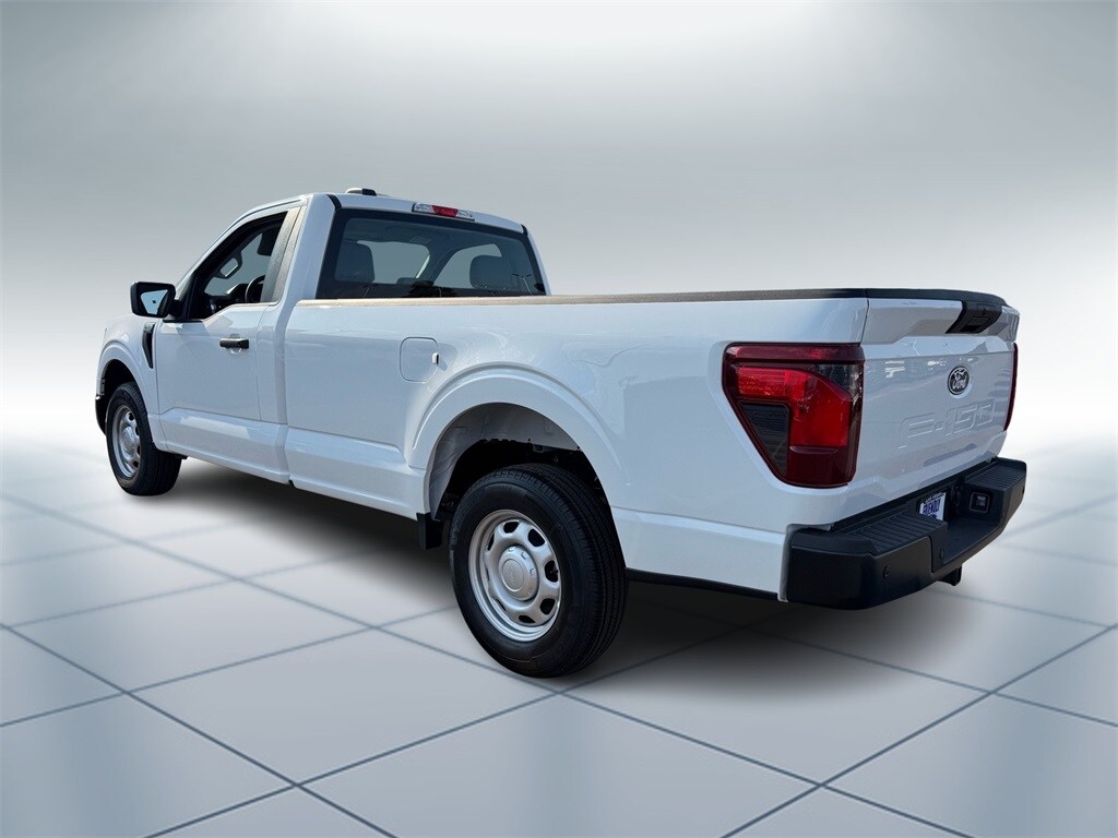 2025 Ford F-150 XL photo 4