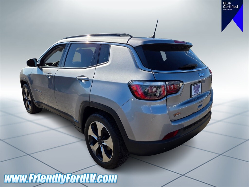 2018 Jeep Compass Latitude photo 4