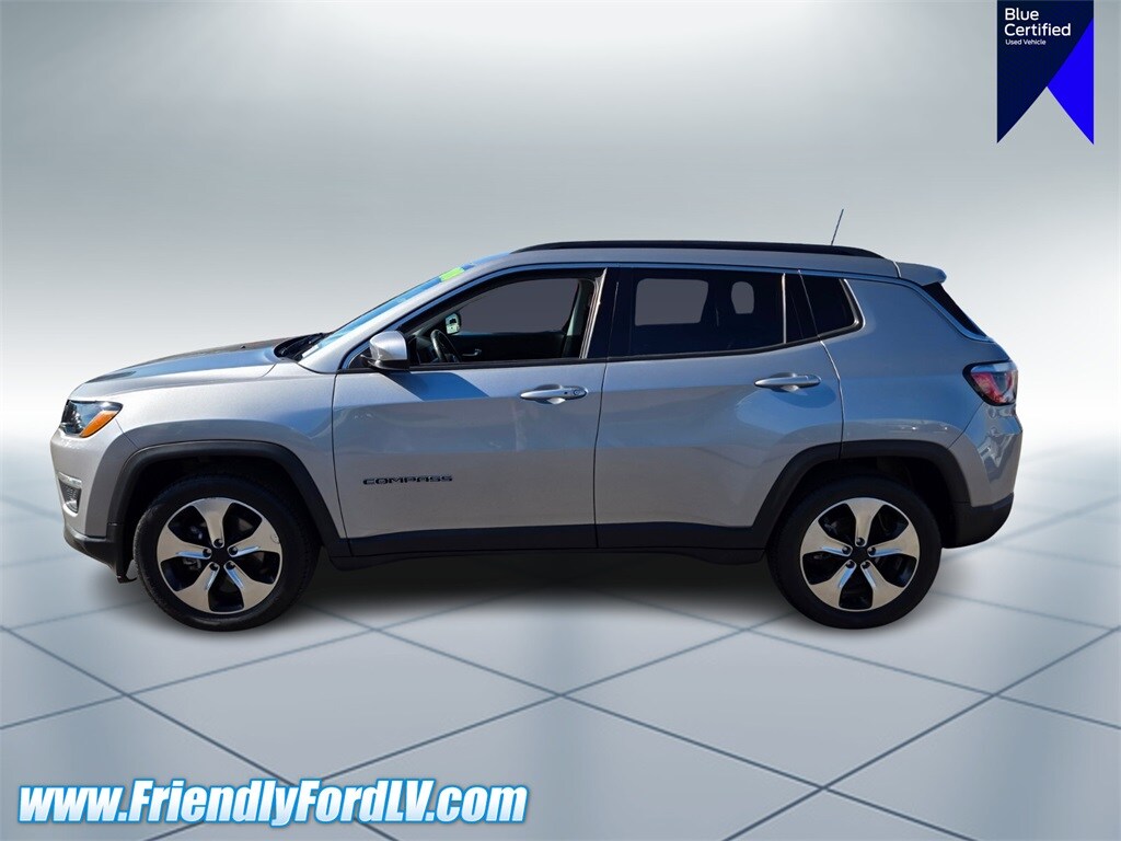 2018 Jeep Compass Latitude photo 3