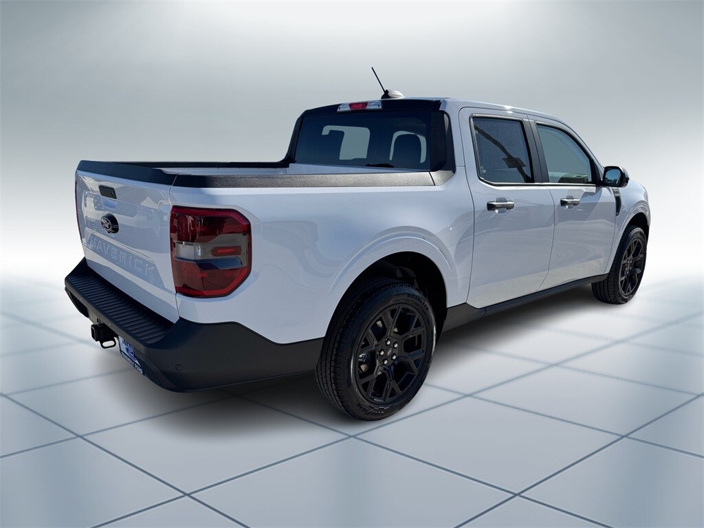 2025 Ford Maverick XLT photo 3