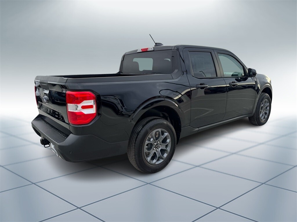 2025 Ford Maverick XLT photo 3