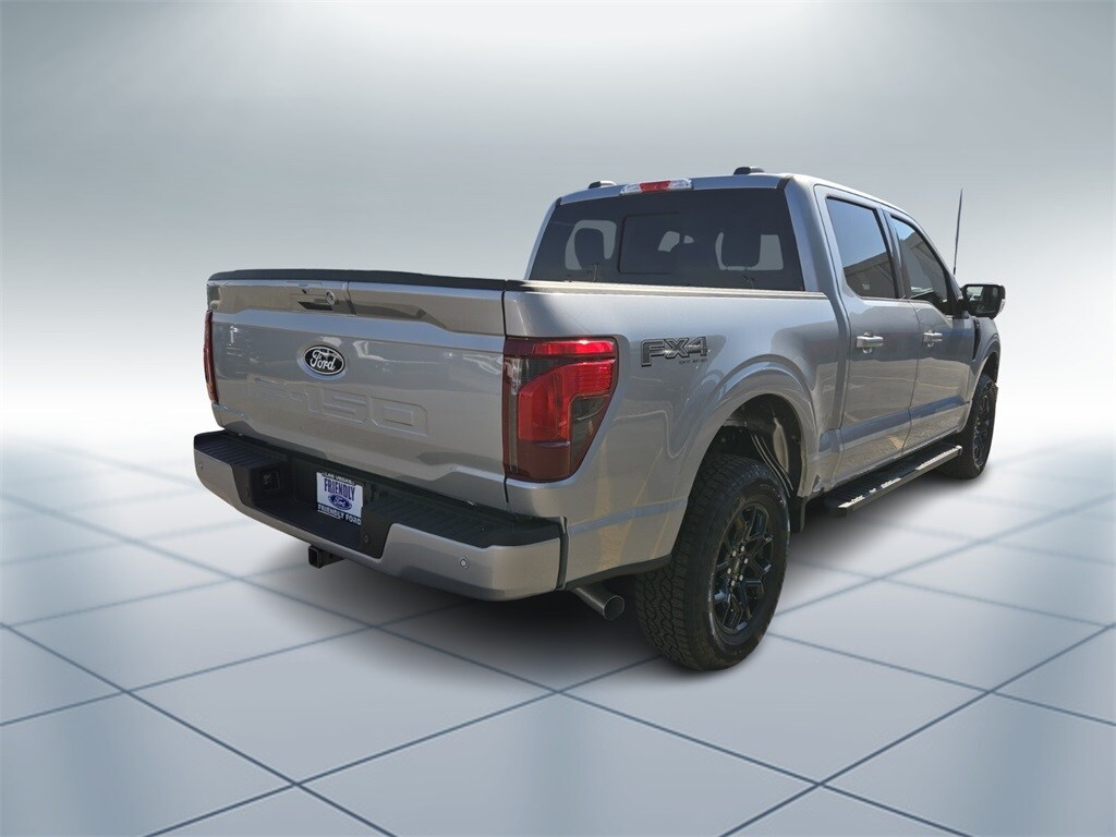 2025 Ford F-150 XLT photo 3