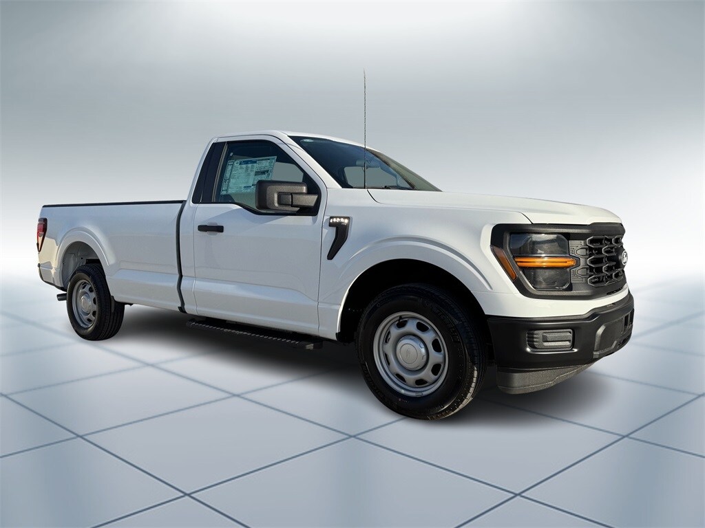 2025 Ford F-150 XL photo 2