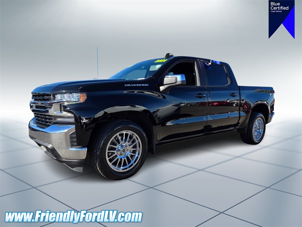 2021 Chevrolet Silverado 1500 LT photo 2