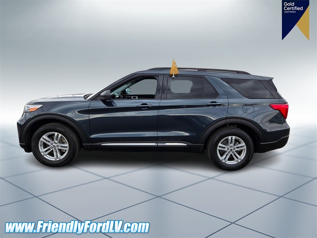 2022 Ford Explorer XLT photo 3