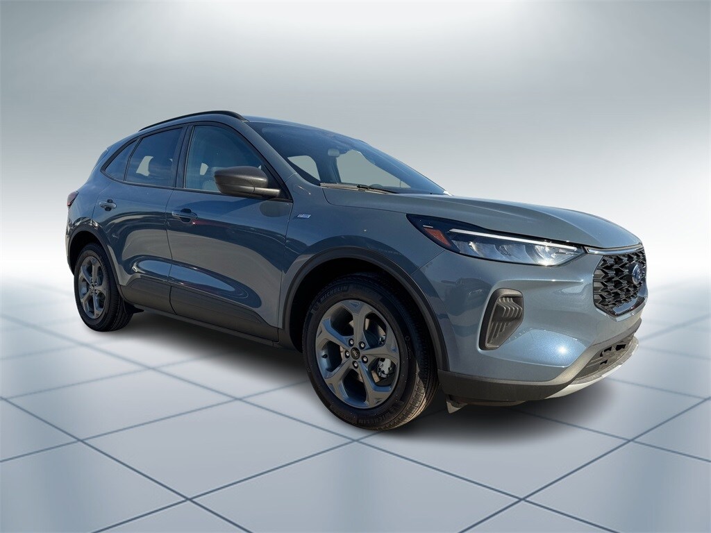 2025 Ford Escape ST-Line photo 2