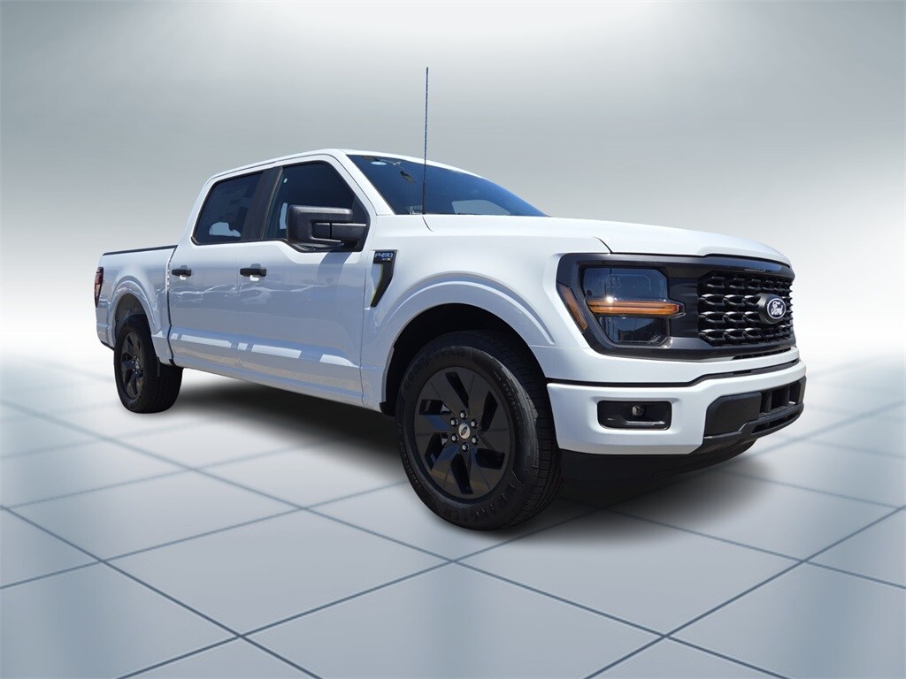 2025 Ford F-150 STX photo 2