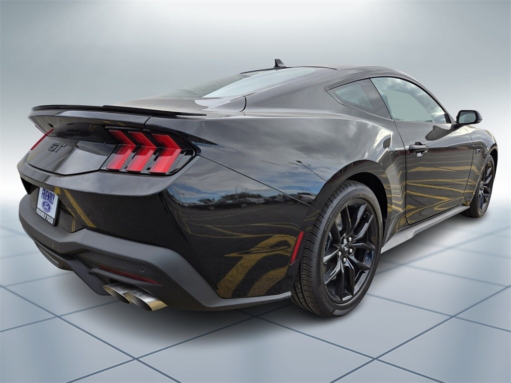 2025 Ford Mustang GT Premium photo 3