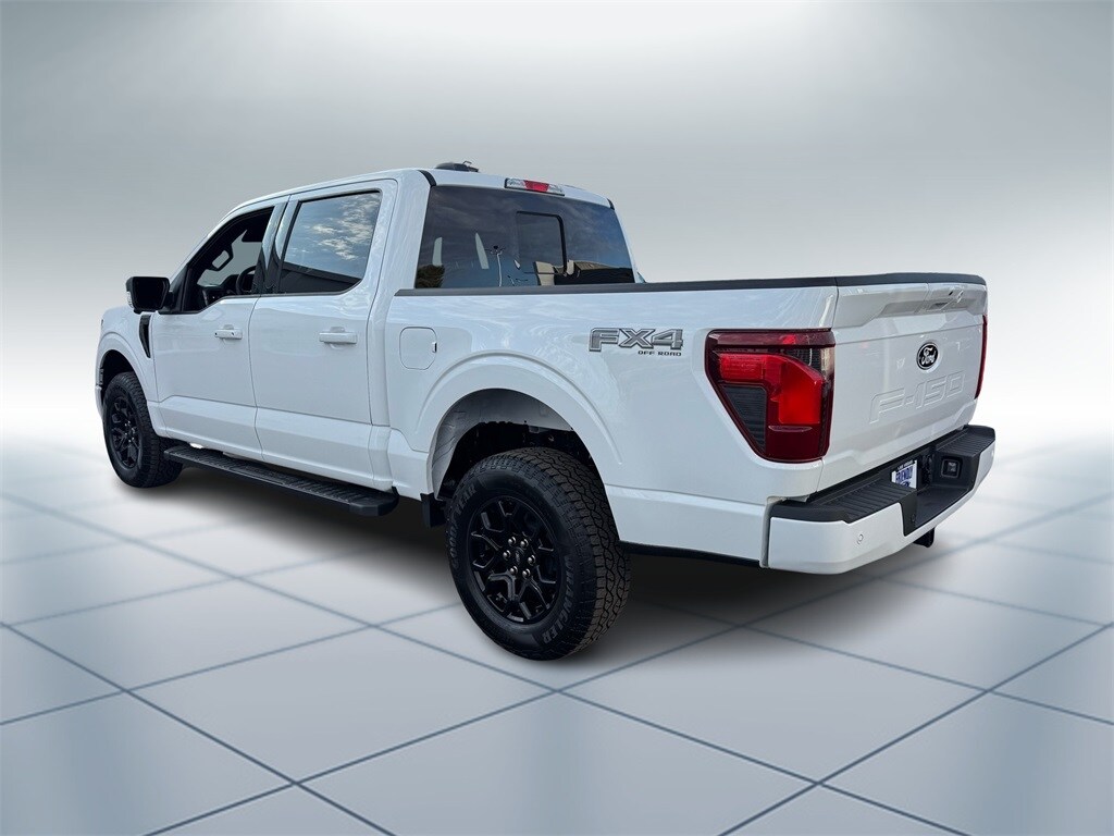 2025 Ford F-150 XLT photo 3