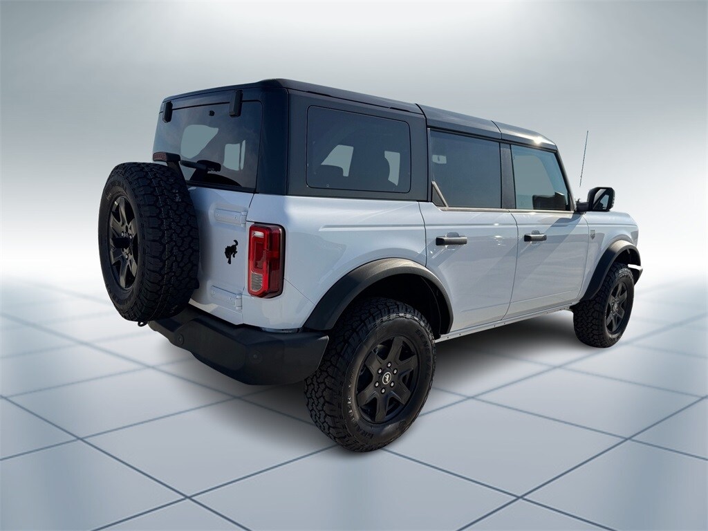 2025 Ford Bronco Big Bend photo 3