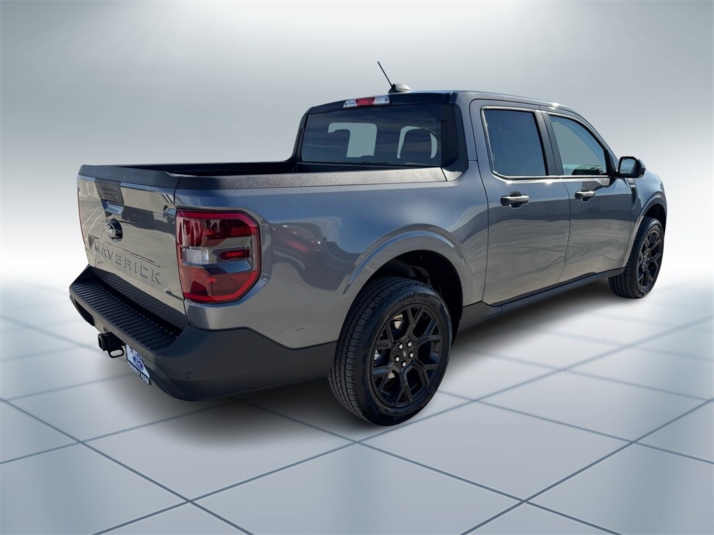 2025 Ford Maverick XLT photo 3