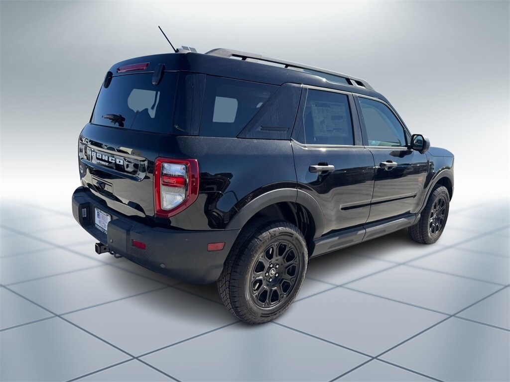 2025 Ford Bronco Sport Badlands photo 2