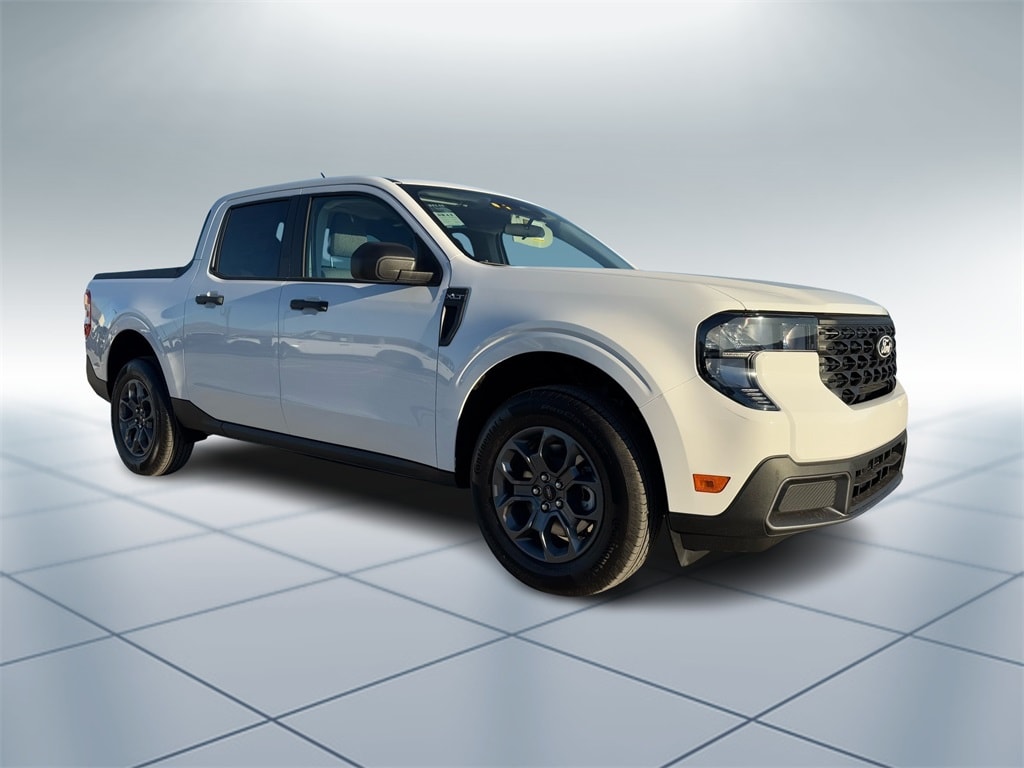 New 2025 Ford Maverick XLT Truck