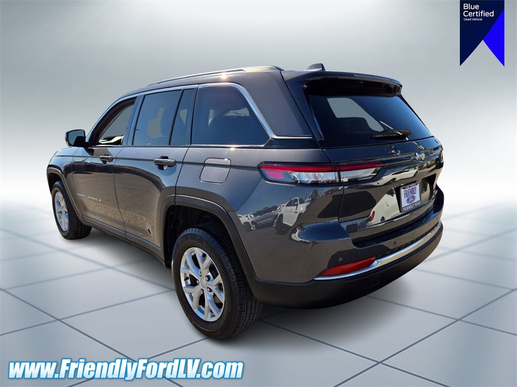 2023 Jeep Grand Cherokee Limited photo 3