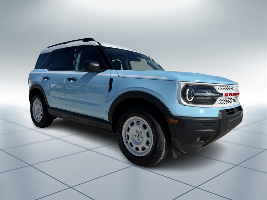 2025 Ford Bronco Sport Heritage photo 2
